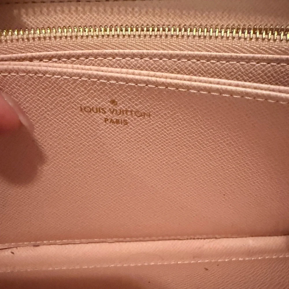 Louis Vuitton Zippy Wallet (Box, dust bag and original tags included) - Picture 12 of 16